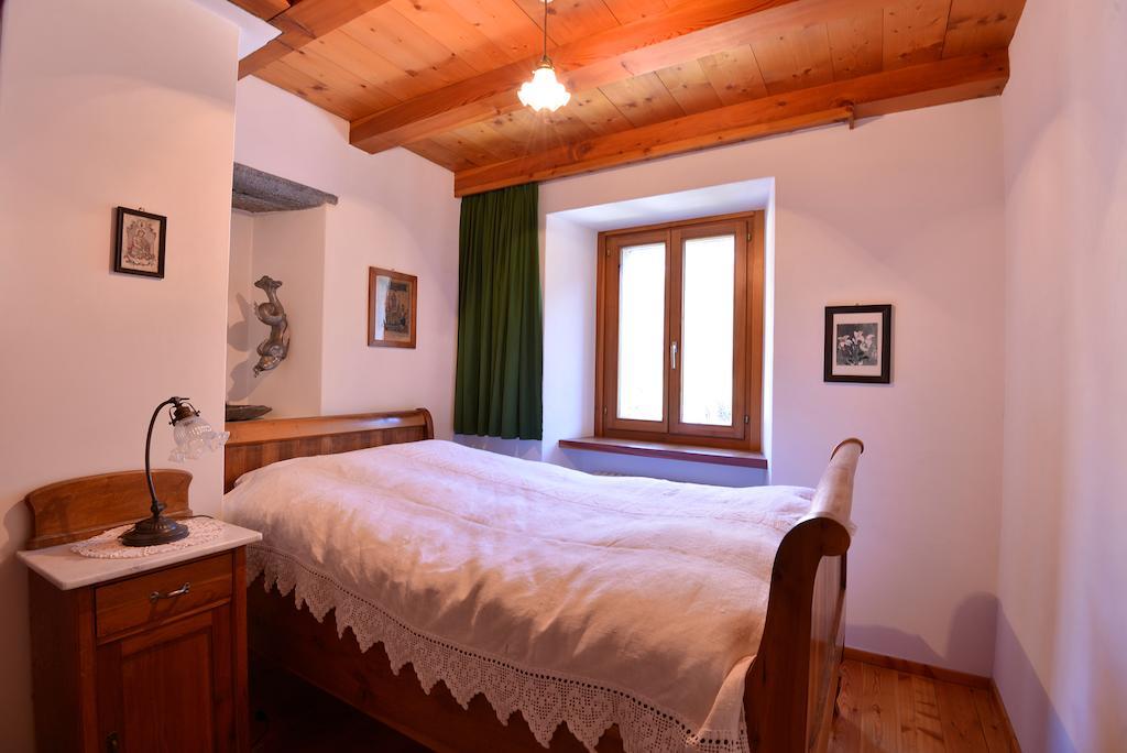 Bed And Breakfast Da Kaethy Agriturismo Grono Quarto foto